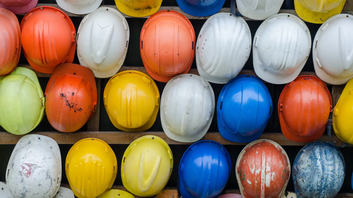 Casco de construcción